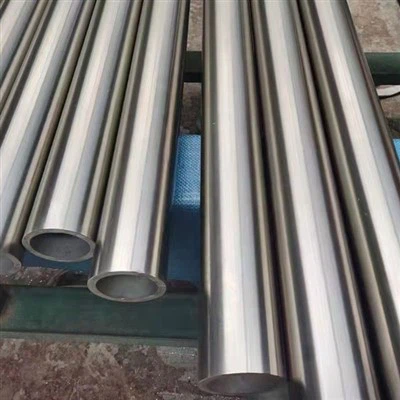 Tube cóimhiotal B3